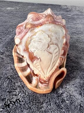 Vintage Italian Hand Carved Conch Seashell Cameo